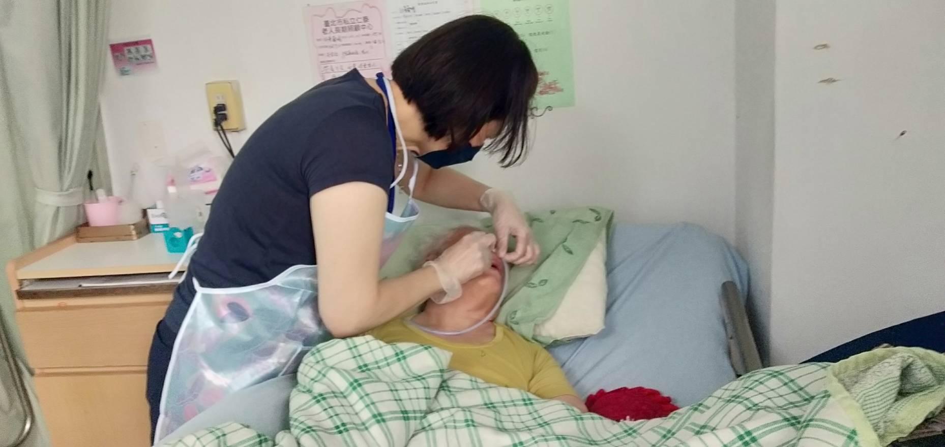 112照顧服務員專班